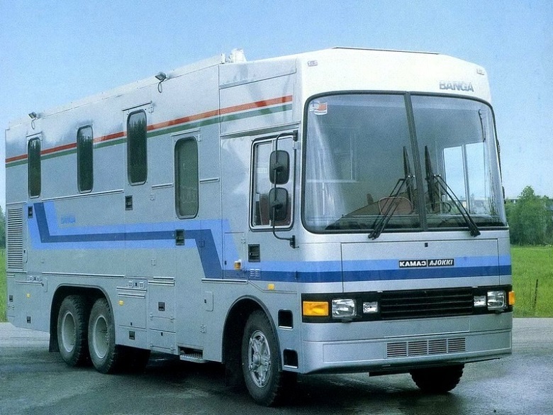 КАМАЗ-Ajokki Магнолия-83А